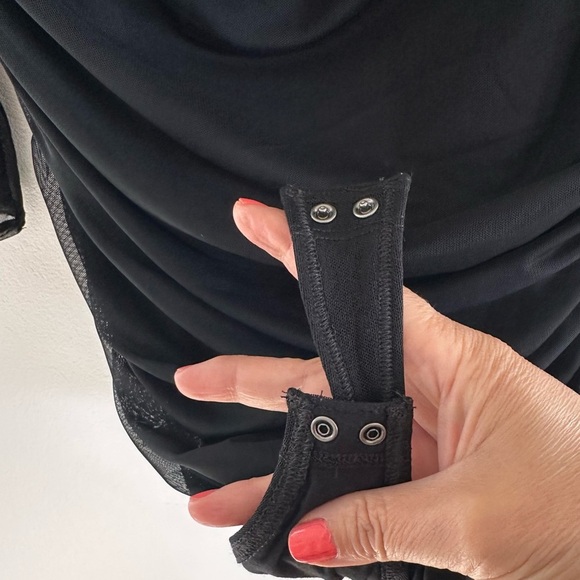 Abercrombie & Fitch Black Long-Sleeve Mesh Foldover Bodysuit XXL NWT - Picture 9 of 11